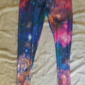 Galaxy print leggings